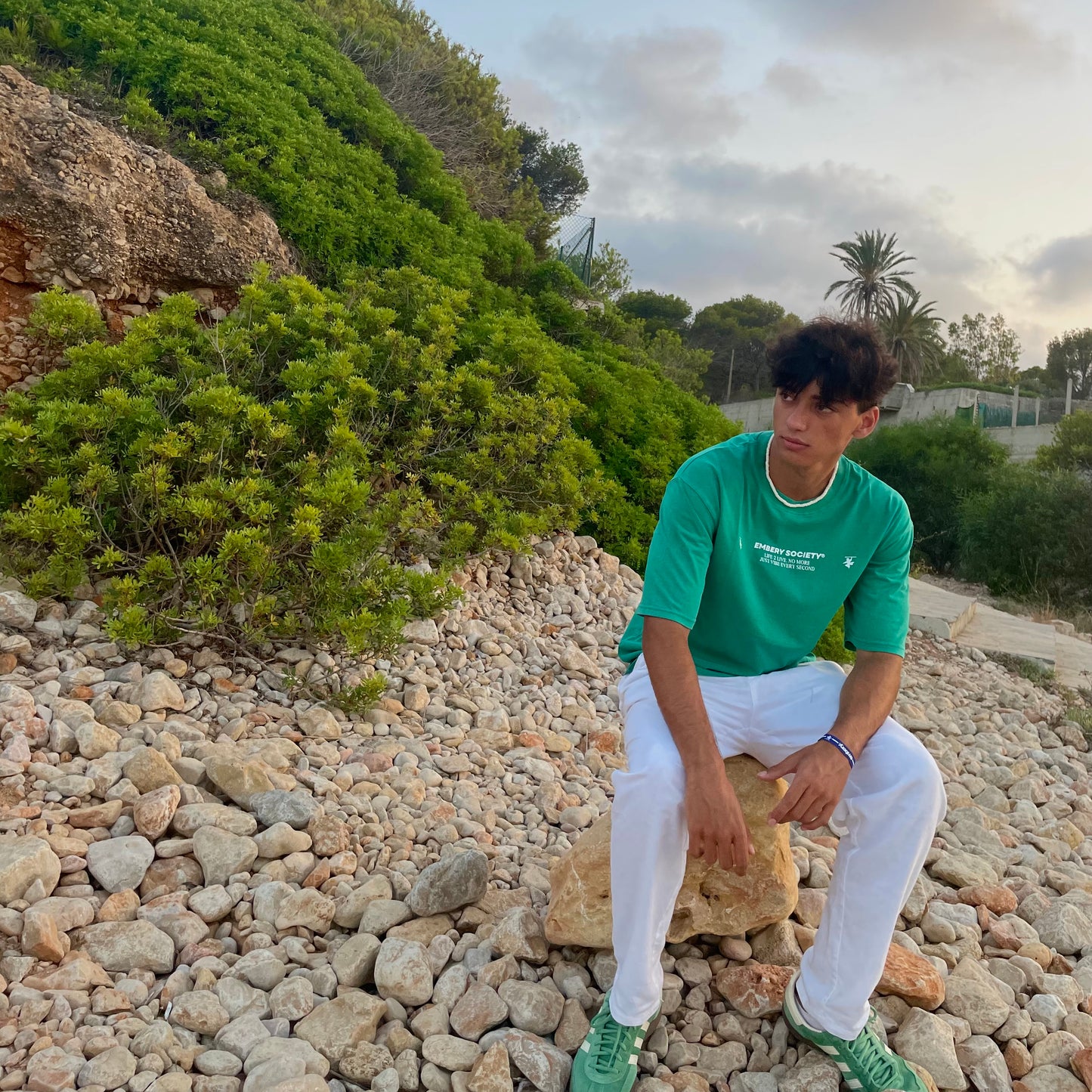 IBIZA GREEN TEE - Embery Society