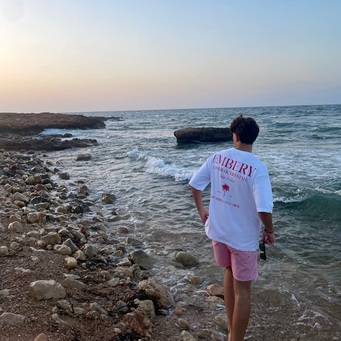 IBIZA WHITE TEE - Embery Society